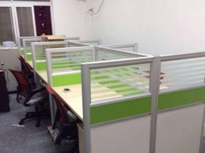 北京办公家具定制指南 屏风办公桌、培训桌与工位桌选择全攻略